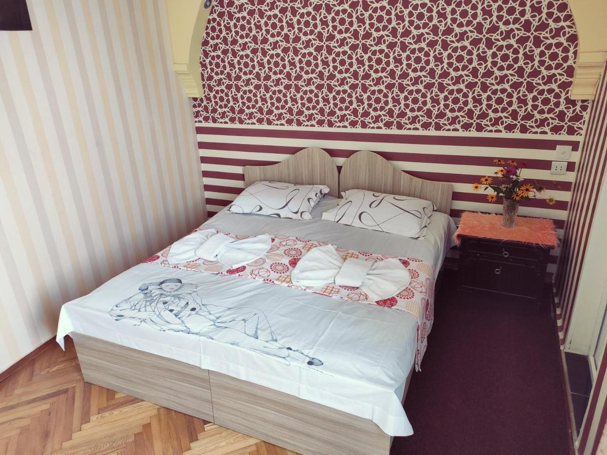 קובולטי Guest House On Kostava 23 מראה חיצוני תמונה