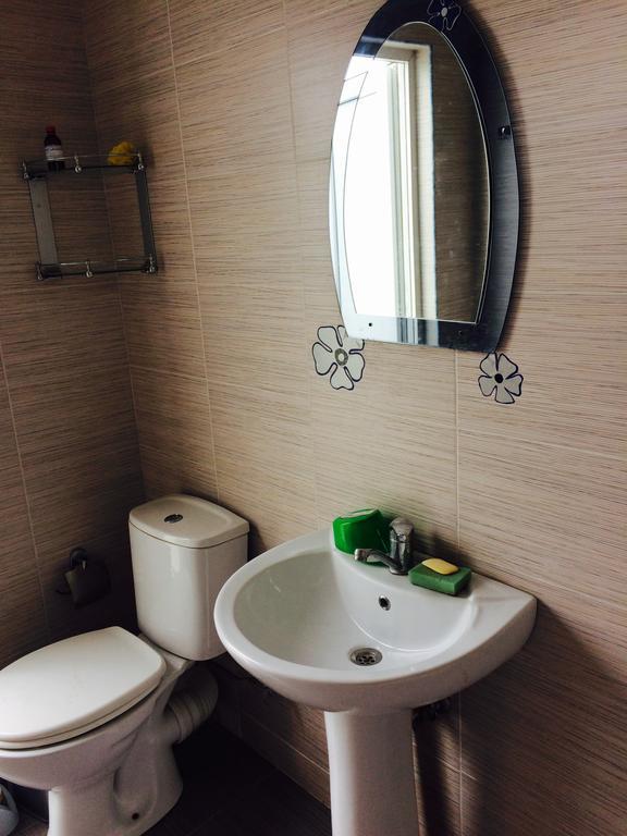 קובולטי Guest House On Kostava 23 מראה חיצוני תמונה