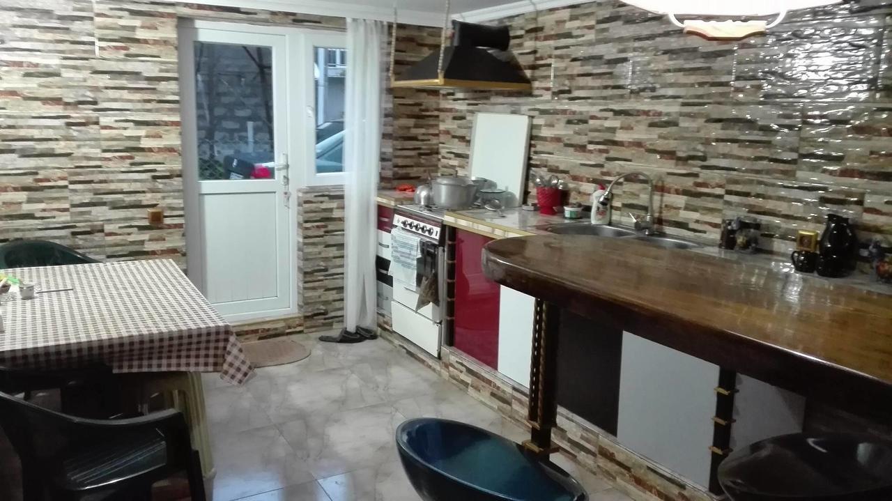 קובולטי Guest House On Kostava 23 מראה חיצוני תמונה