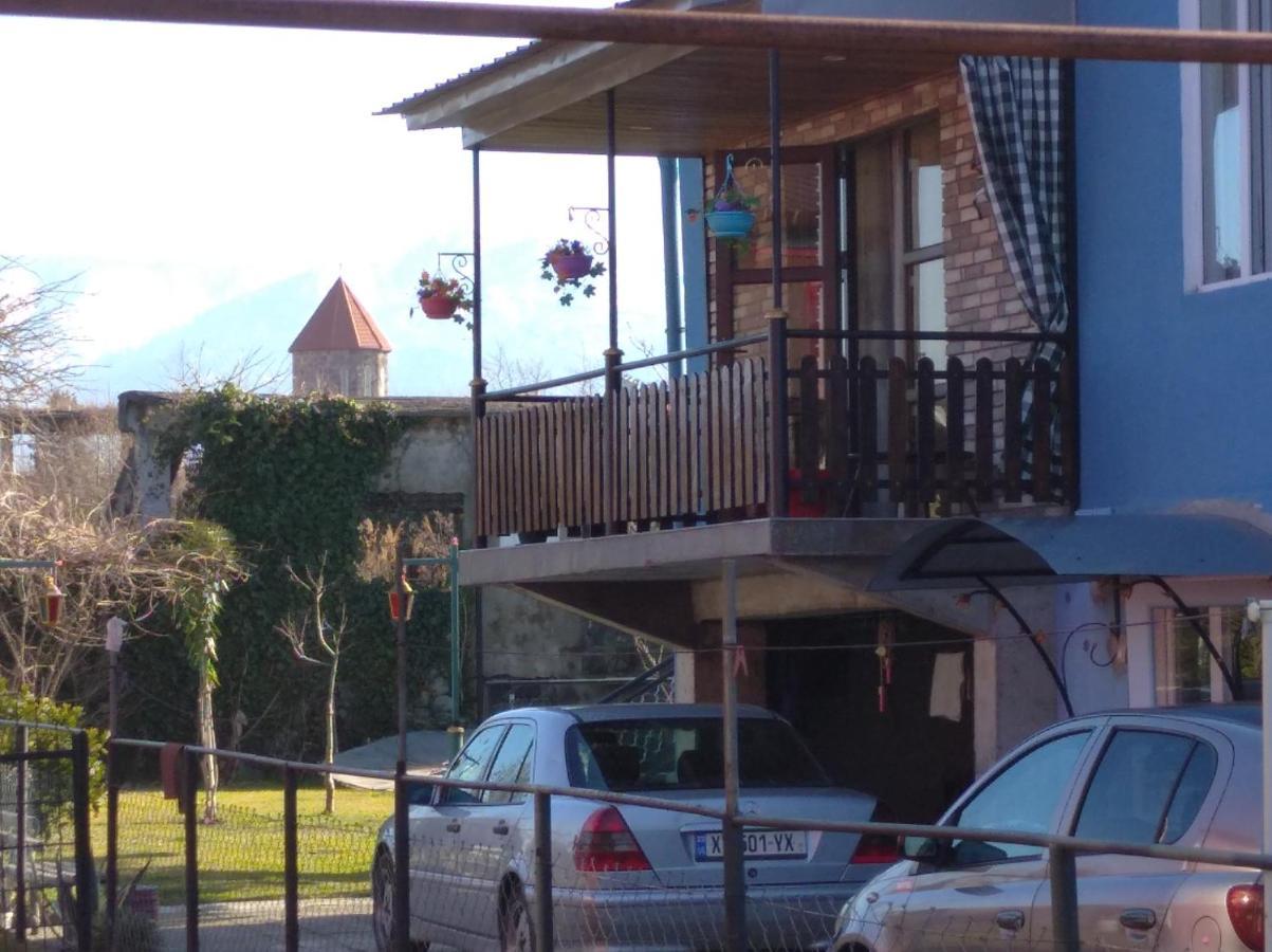 קובולטי Guest House On Kostava 23 מראה חיצוני תמונה